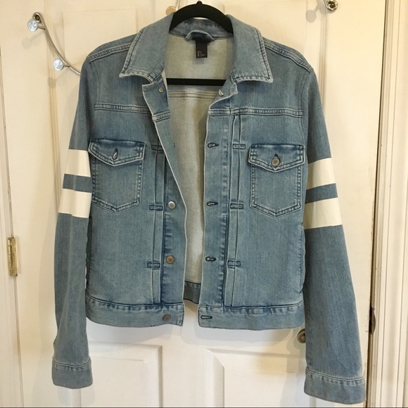 Denim jacket - Picture 2 of 6